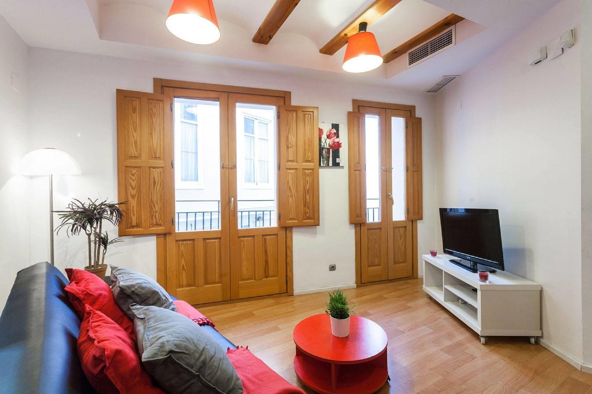 Like Apartments Lonja Βαλένθια Εξωτερικό φωτογραφία